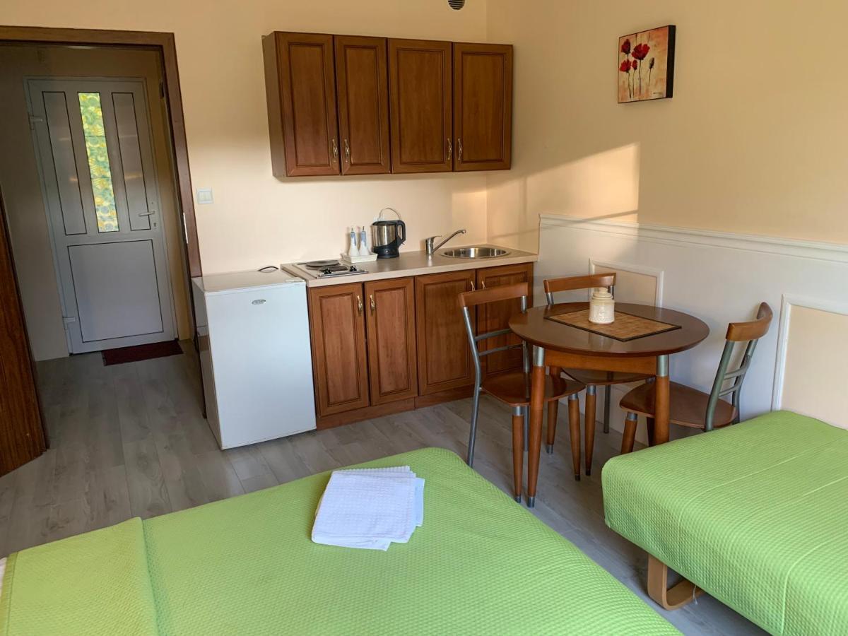 Apartment I Magnolia
